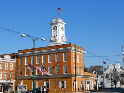 Bank Clock Tower on the Square (Wikipedia)